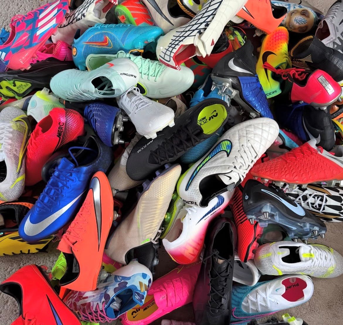 Soccer Boots Liquidation Pallets