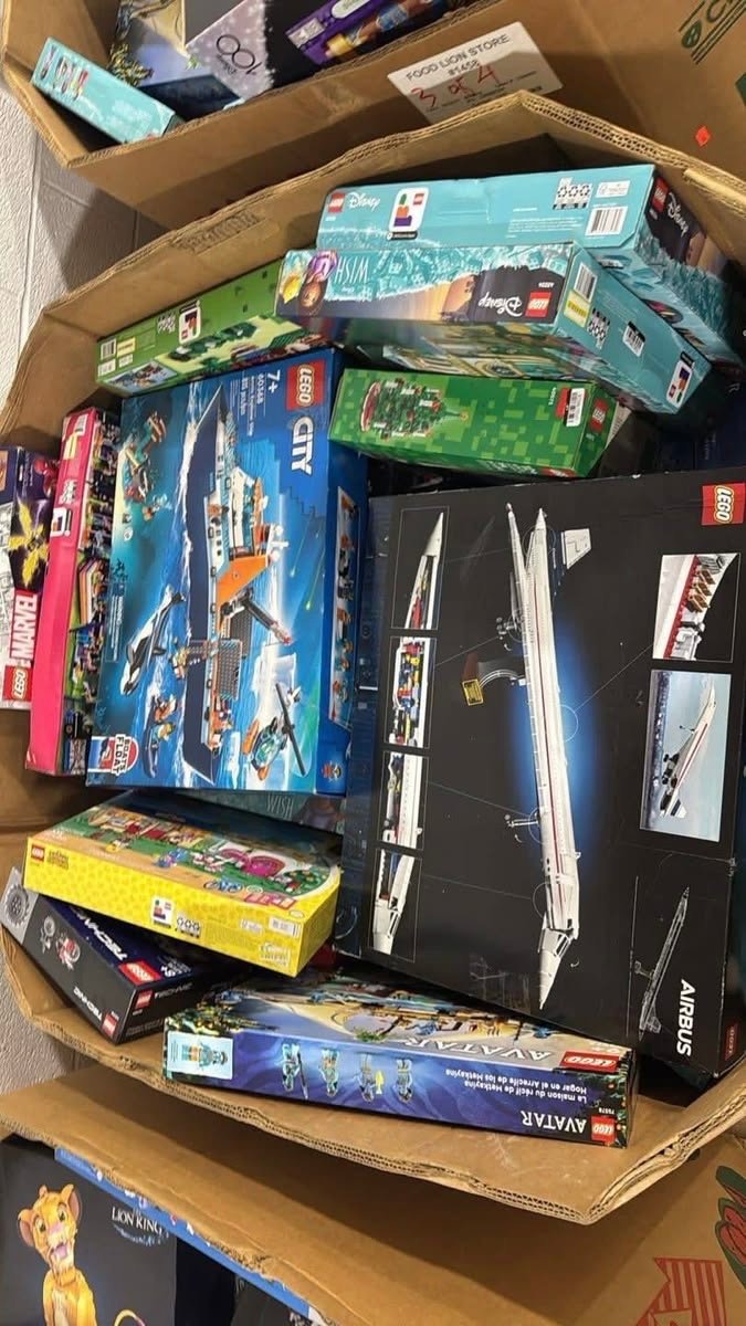 LEGO® Brick Liquidation Pallet for Sale - Image 3