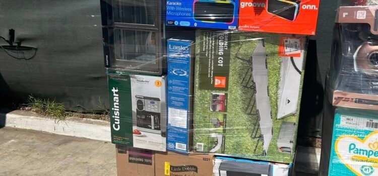 How to Start a Bin Store Business with Liquidation Pallets in 2026