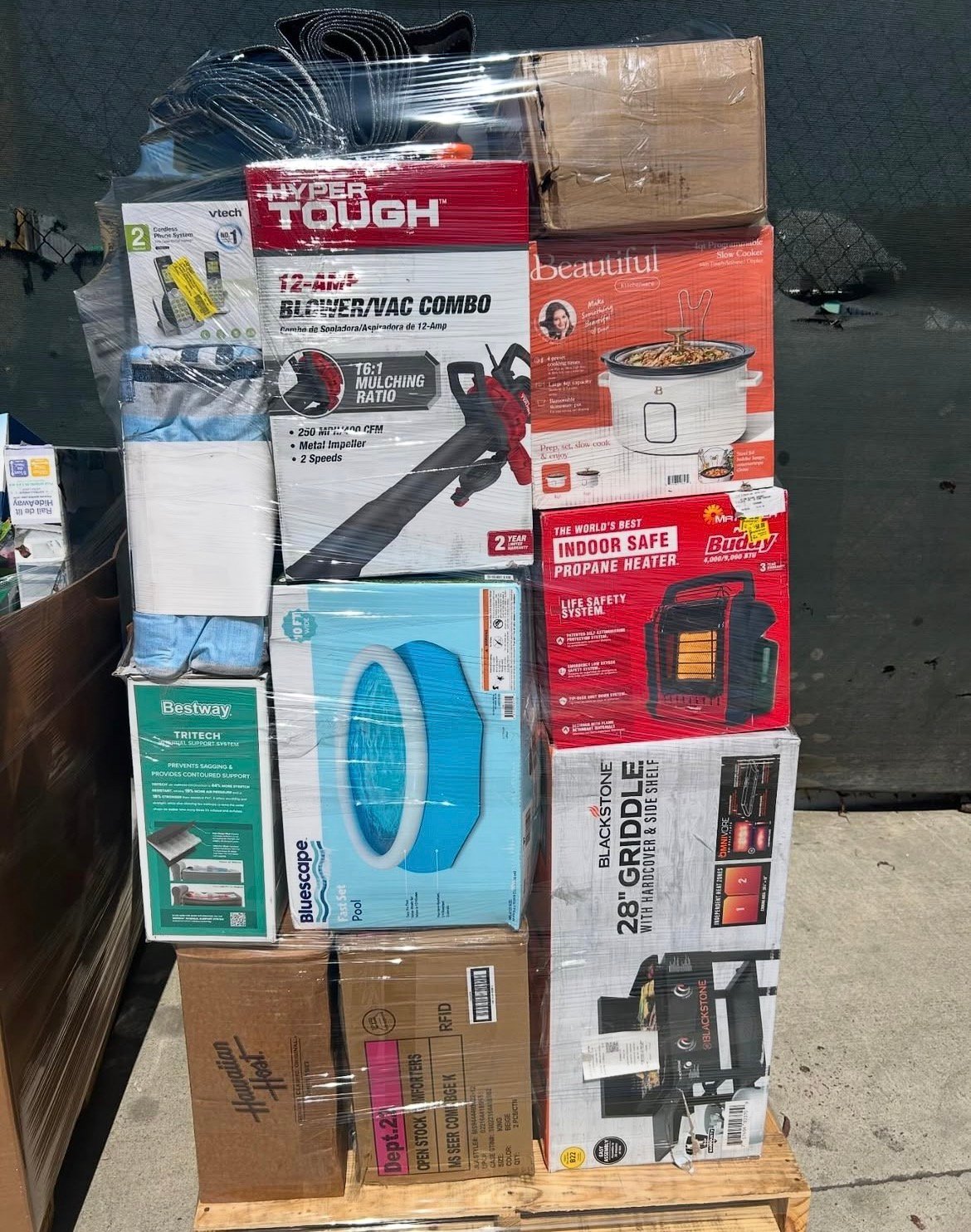 Household essentials / paper goods