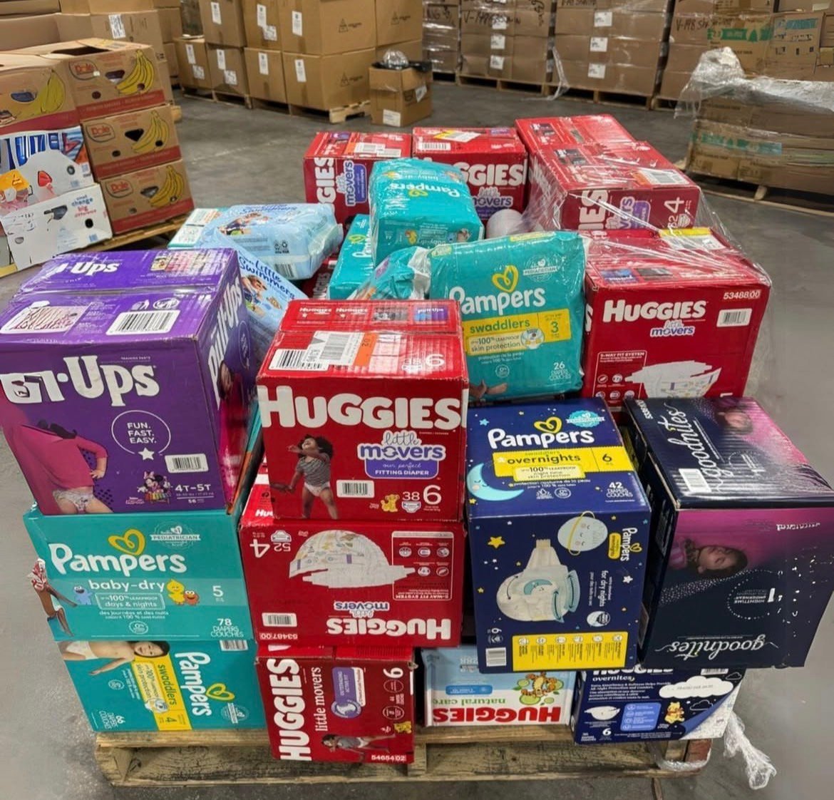 Baby diapers / wipes pallets