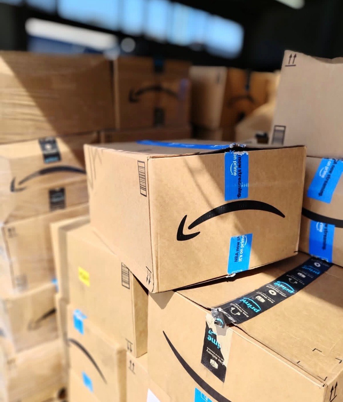 Amazon Liquidation Pallets Guide: How to Buy, Inspect, and Resell Amazon Returns in 2026