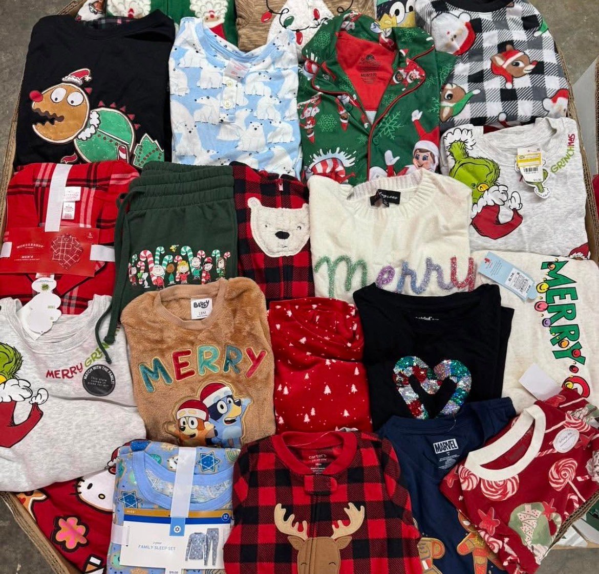 Christmas Clothing Pallets for sale
